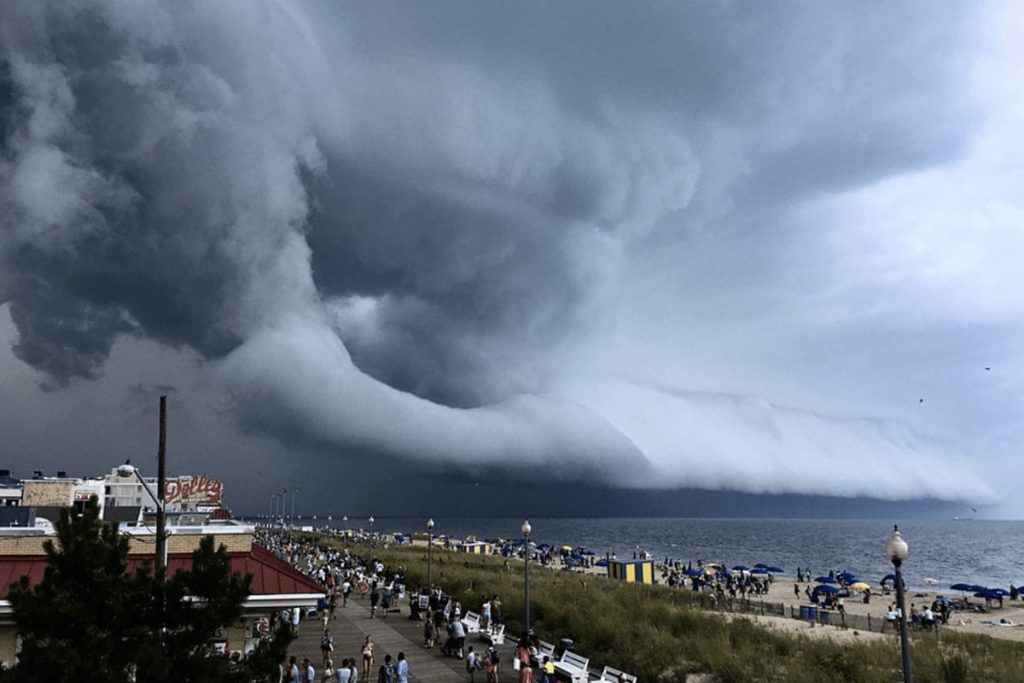 25 интересных фактов о тайфунах – гигантских штормах, которым дают человеческие имена - OnlyFacts KZ 1