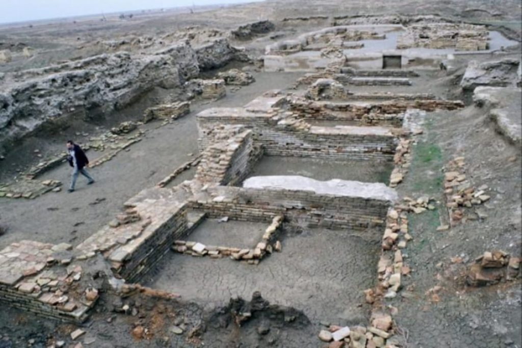 12 интересных фактов об Отырарской библиотеке – легендарном хранилище знаний, исчезнувшем в веках - OnlyFacts KZ 1