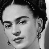 17 интересных фактов о Фриде Кало - художнице, которая начала рисовать лежа в кровати после страшной аварии