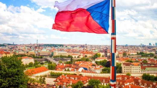 Чехия туралы 20 қызықты дерек – түйіспелі линзалар мен қант рафинады ойлап табылған қамалдар мен сыра елі