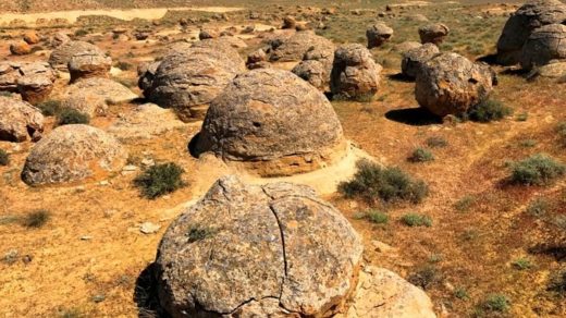 Торыш шатқалы туралы 10 қызықты дерек – алып тас шарлар шашылған Маңғыстау алқабы