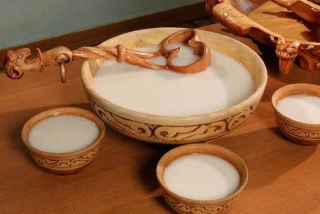 Қымыз туралы 15 қызықты дерек – зор денсаулық сыйлайтын ежелгі көшпенділер сусыны - OnlyFacts KZ 1
